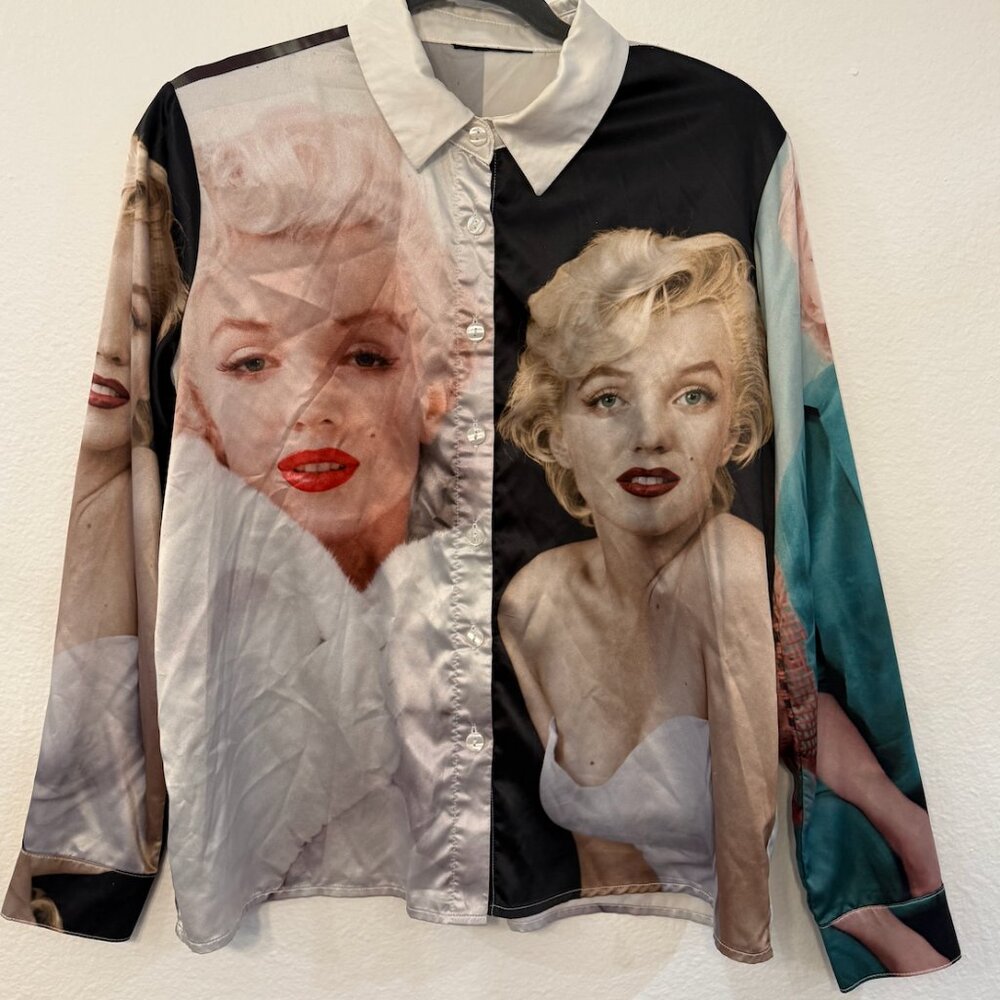 Marilyn Monroe Print Shirt Satin feel (Size S)